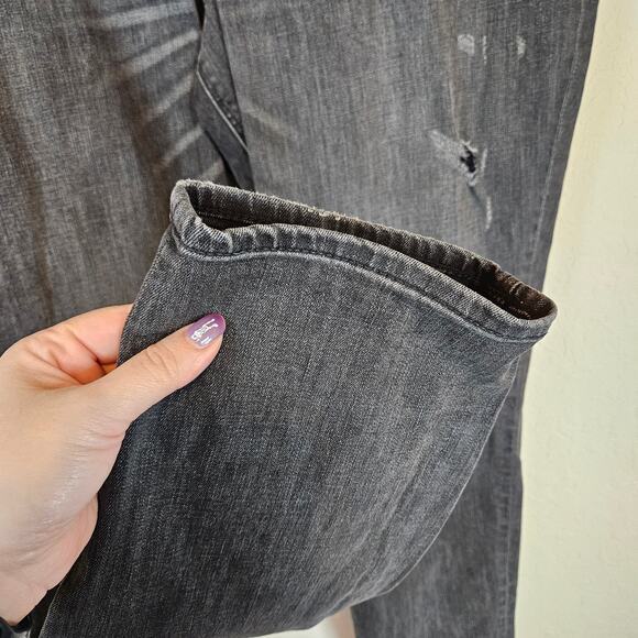 Express Black Girlfriend High Rise Jeans Distressed Plus 18 Casual Neutral Goth - Picture 7 of 14